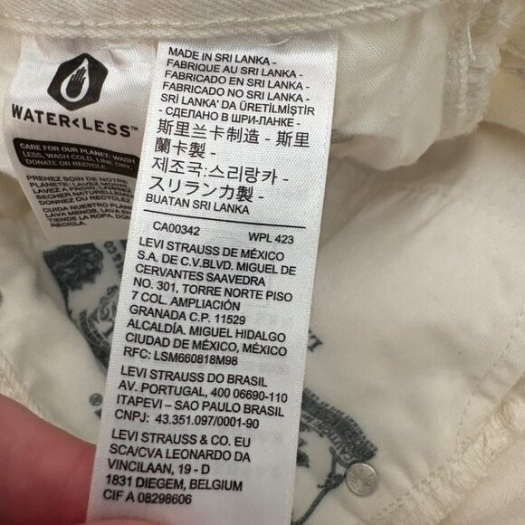 Levis Premium 501 Button Fly White Distressed Denim Cotton Shorts W24 - Picture 9 of 10